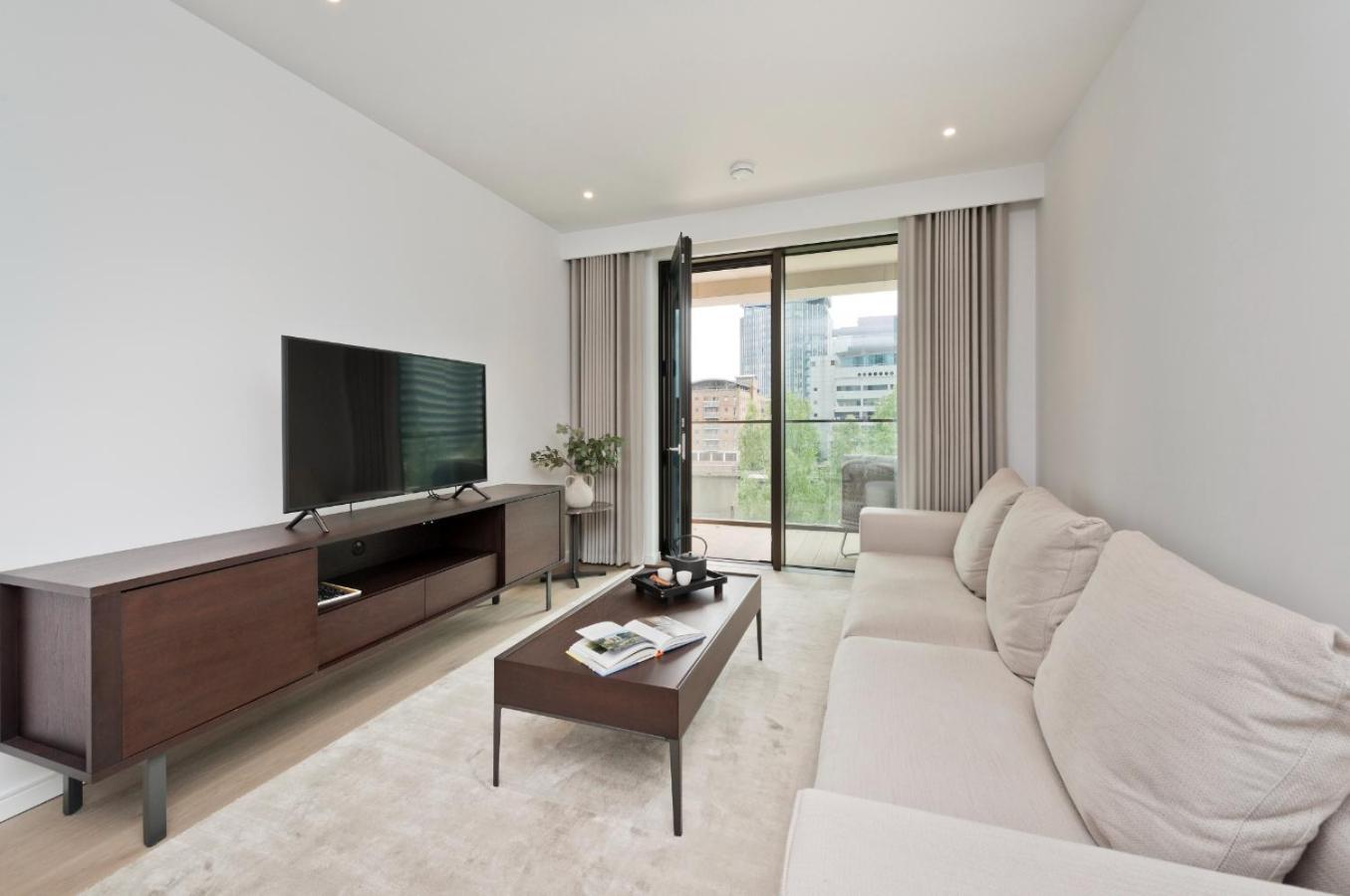 Elegant And Modern Apartments In Canary Wharf Right Next To Thames لندن المظهر الخارجي الصورة