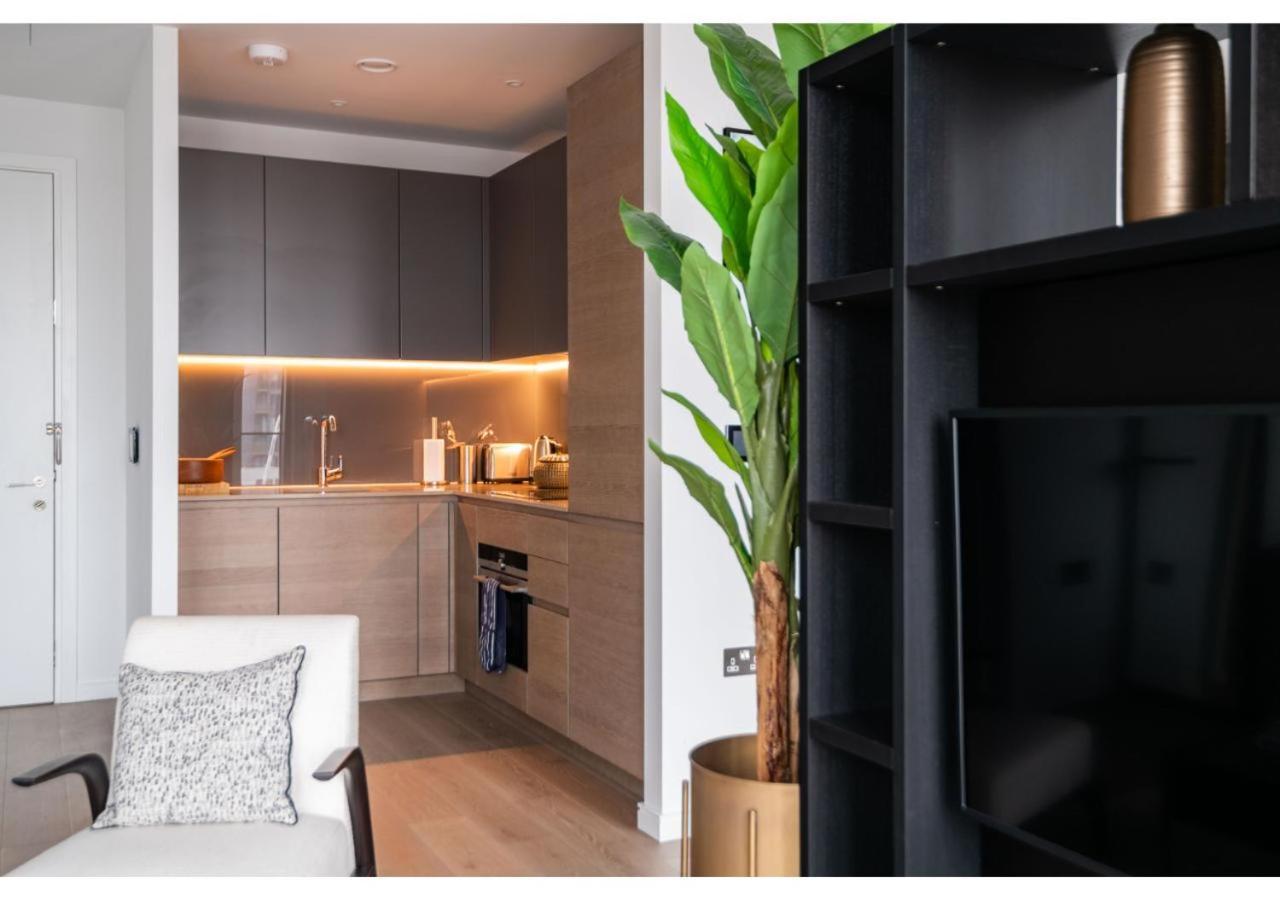 Elegant And Modern Apartments In Canary Wharf Right Next To Thames لندن المظهر الخارجي الصورة