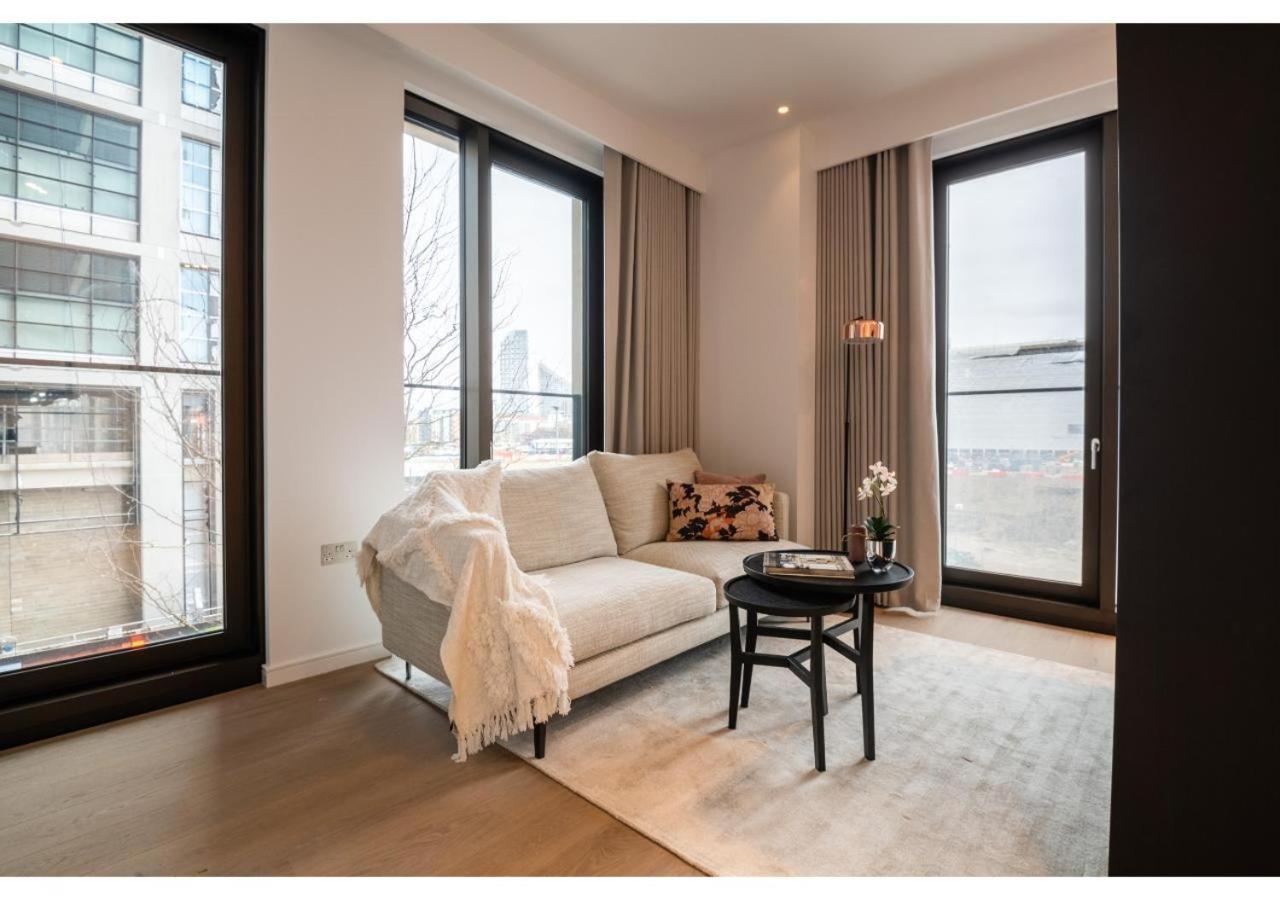 Elegant And Modern Apartments In Canary Wharf Right Next To Thames لندن المظهر الخارجي الصورة