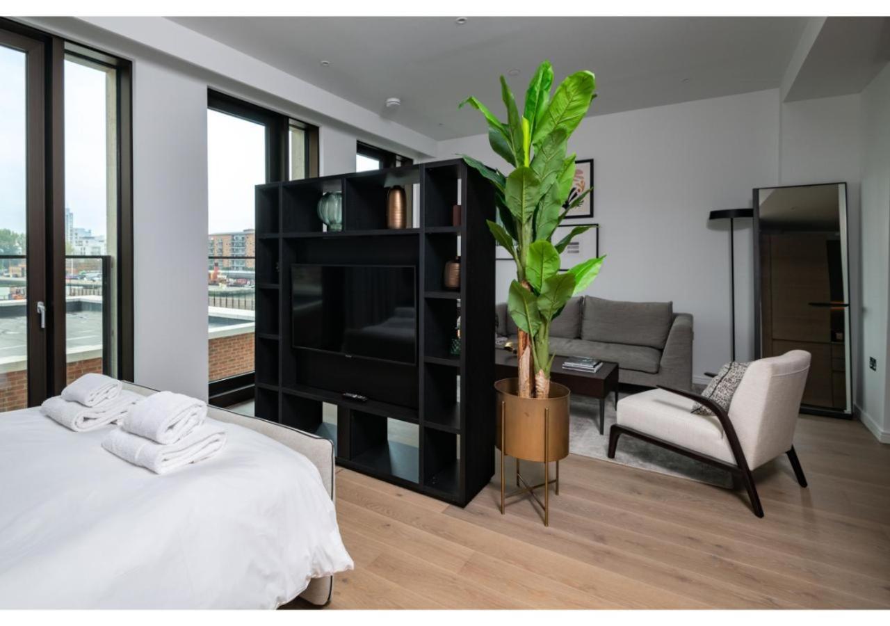 Elegant And Modern Apartments In Canary Wharf Right Next To Thames لندن المظهر الخارجي الصورة